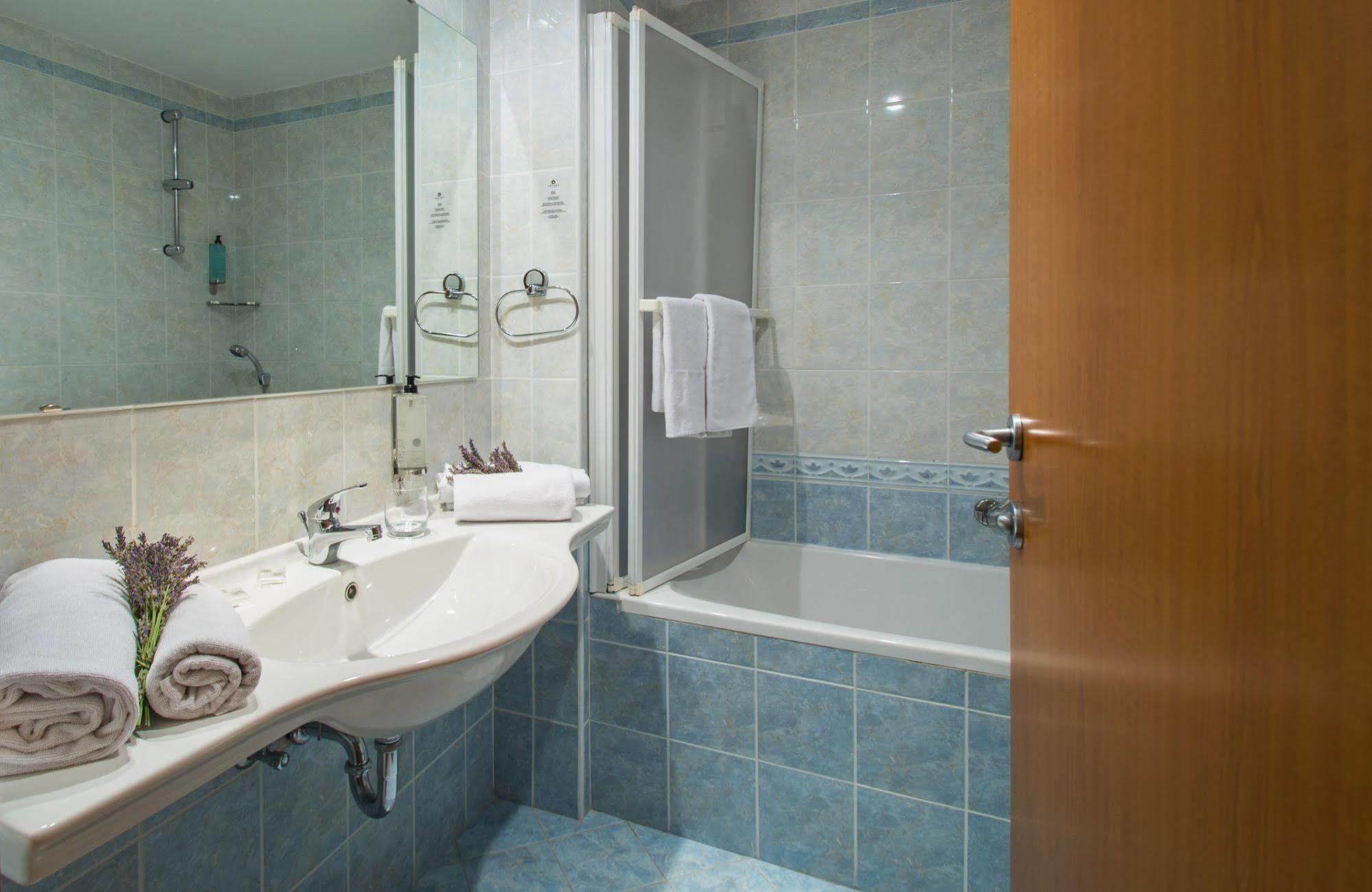 Hotel Amfora Rabac Eksteriør bilde