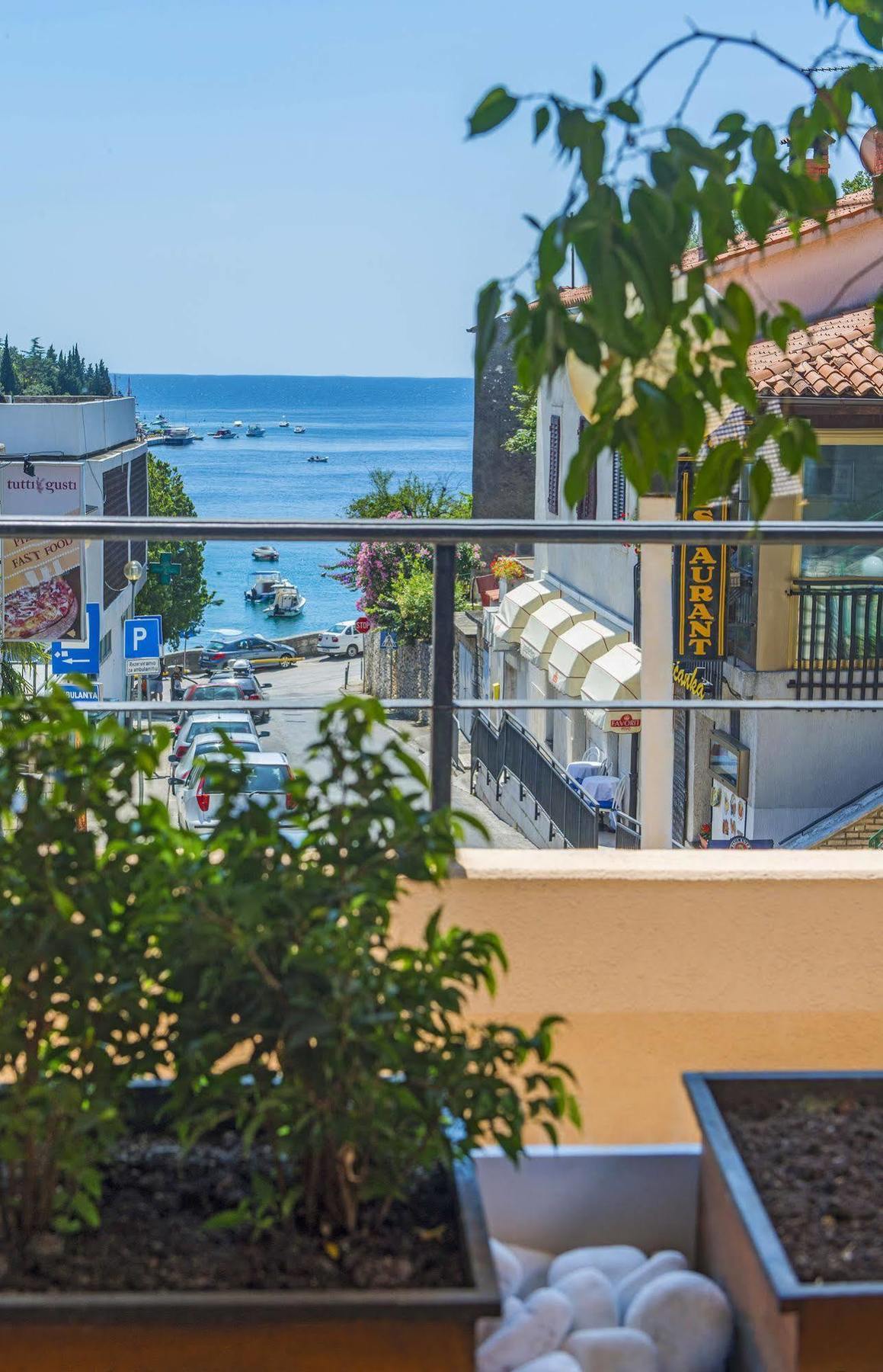 Hotel Amfora Rabac Eksteriør bilde